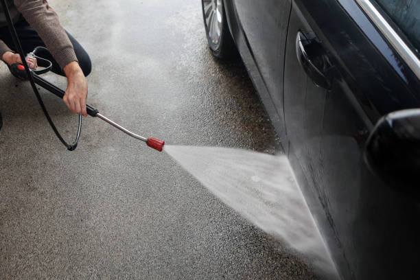 Why Choose Our Certified Pressure Washing Experts for Your Project Needs in Hollywood Park, TX?